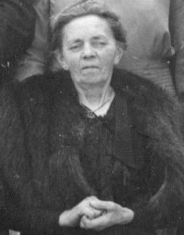 Kopie van Celestina Fets, 1943 (2)