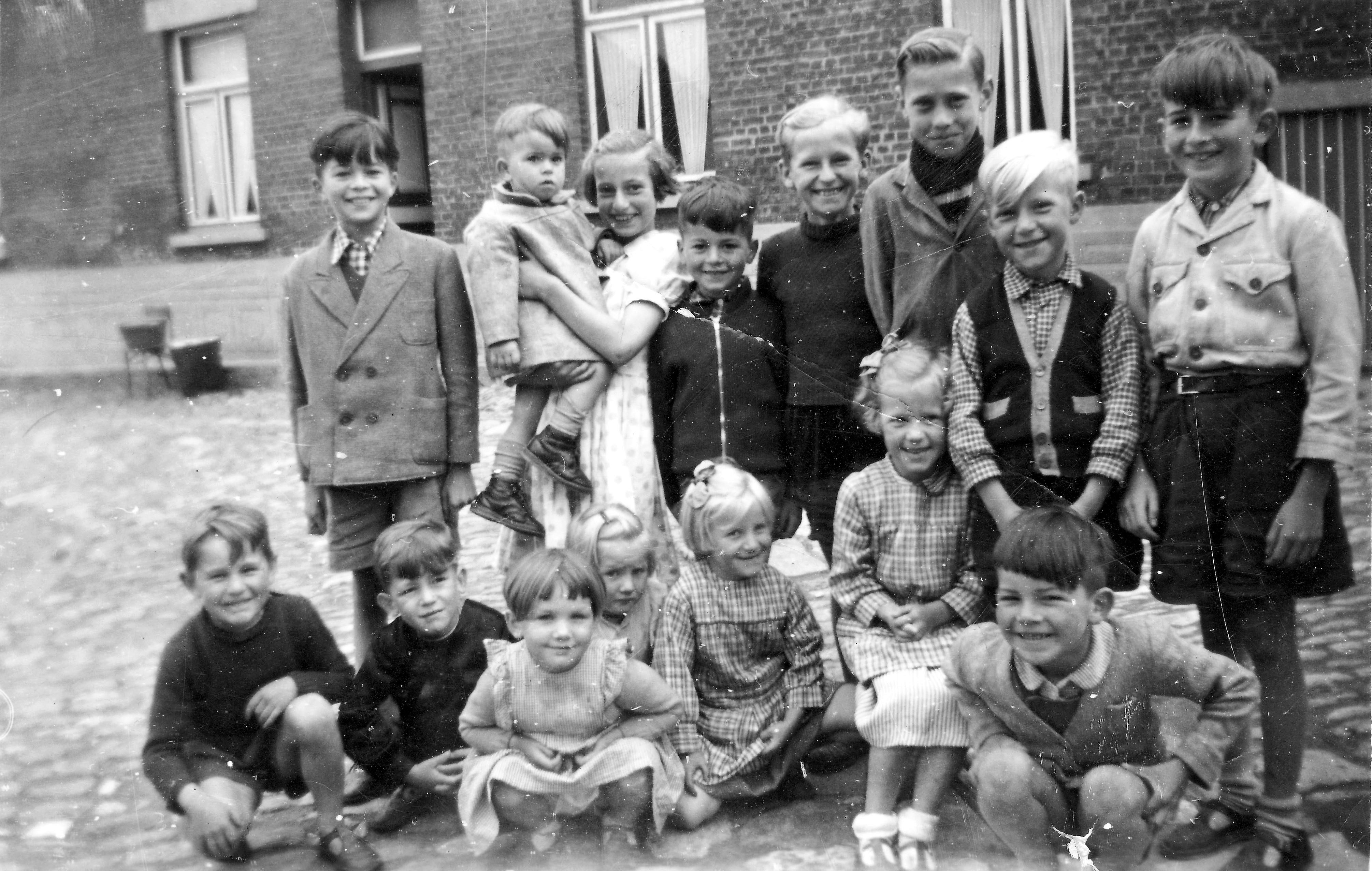 13f Hof ten Male, ca. 1956 (1200 dpi, bewerkt)